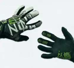 Перчатки FOX (mod:Monster energy, size:L, черно-белые)